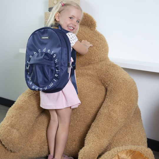 CHILDHOME Skolväska ABC marinblå och vit